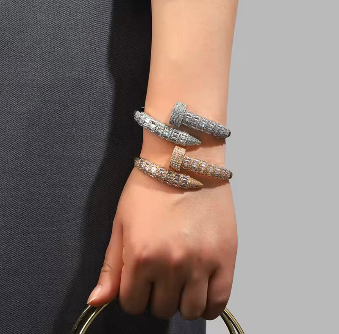 BEVERLY BANGLE